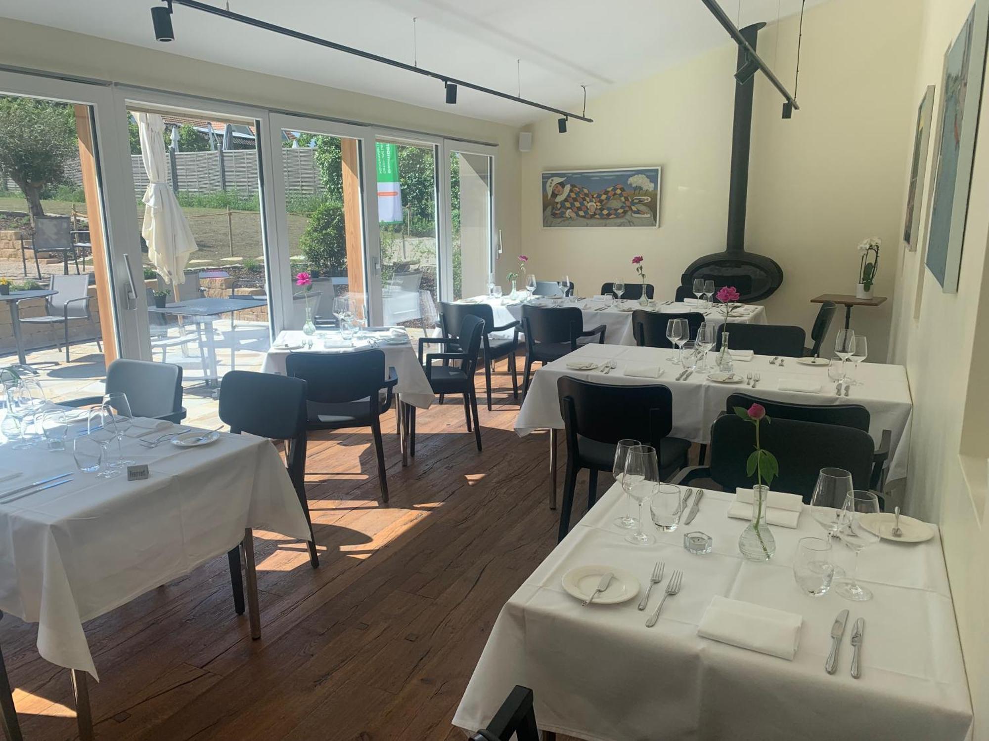 Hotel Restaurant Croix Blanche Sugiez Exterior foto
